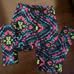 JUST COZY | NWOT Multicoloured Fleece Leggings